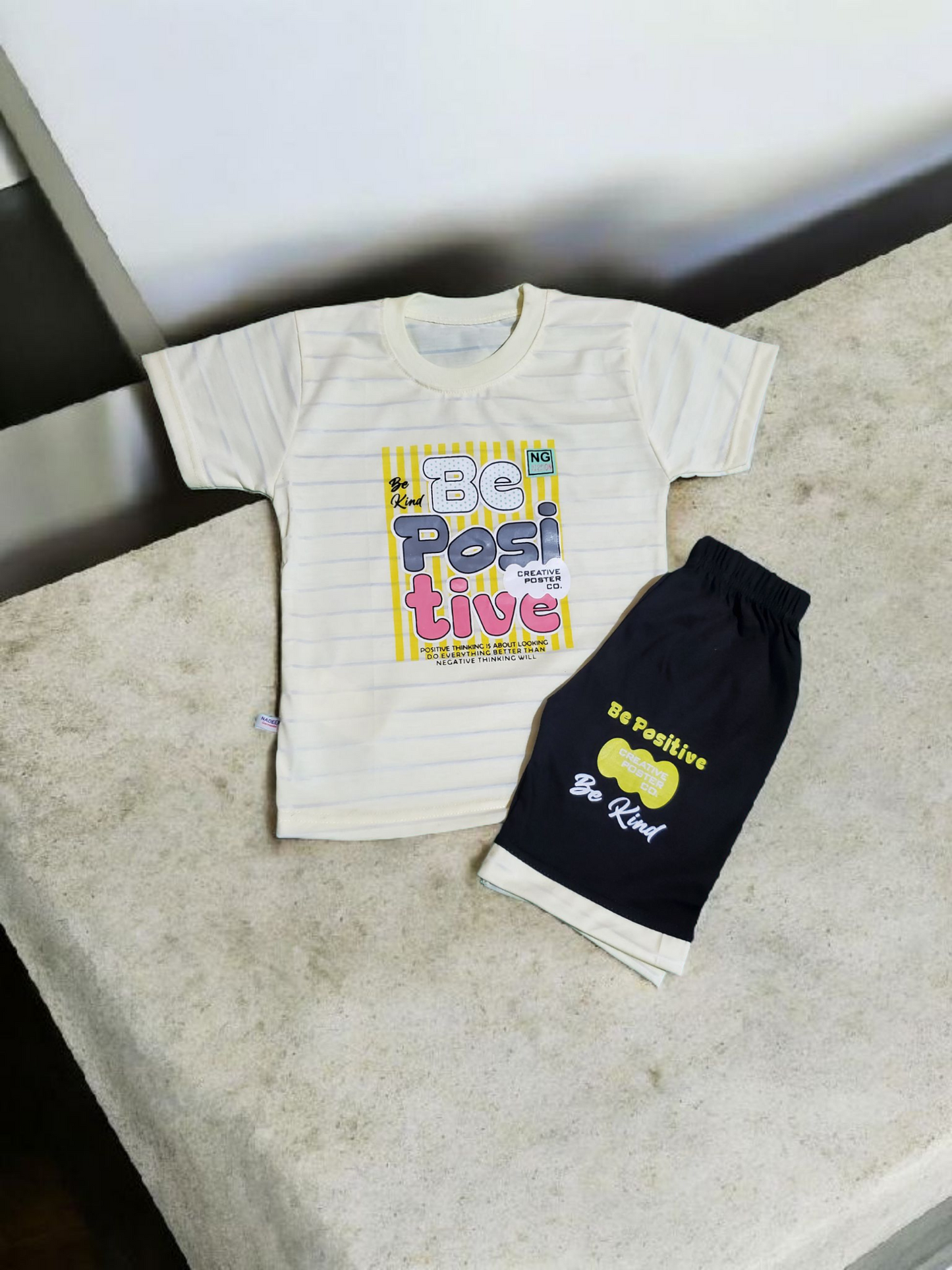 Unisex - Be Positive Lemon Yellow Shirt + Short Set